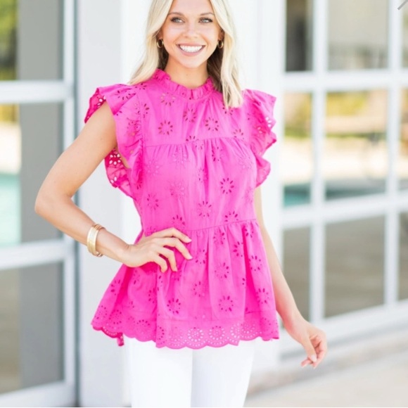 Entro Hot Pink Perforated Frilled Short Sleeve Blouse Size Small 100% Cotton EUC - Picture 6 of 14